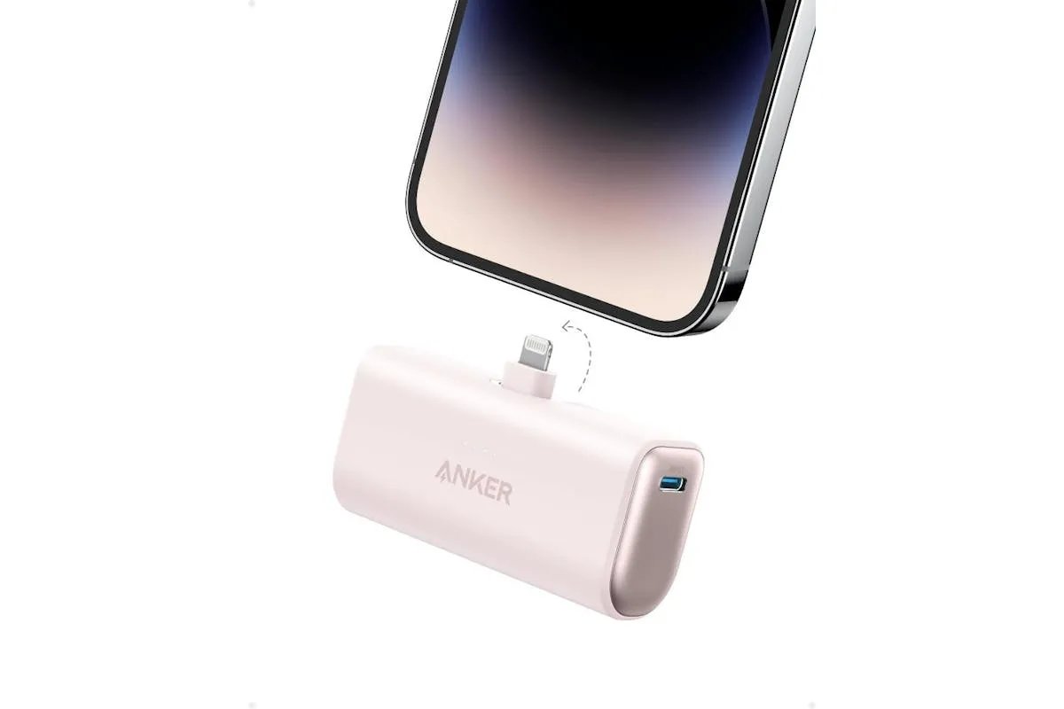 Anker 12W Nano Built-in Lightning Power Bank