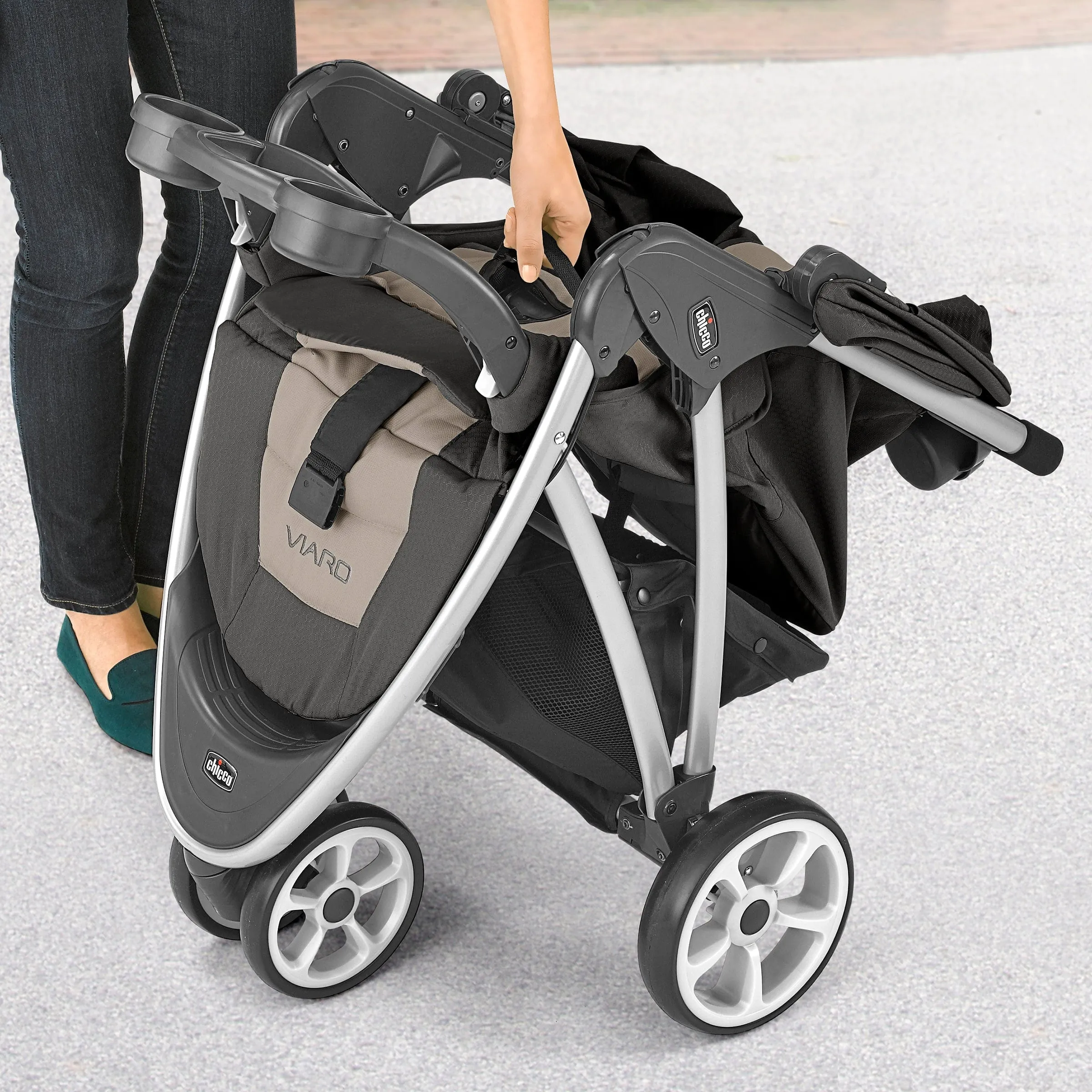 Chicco Viaro Quick-Fold Stroller