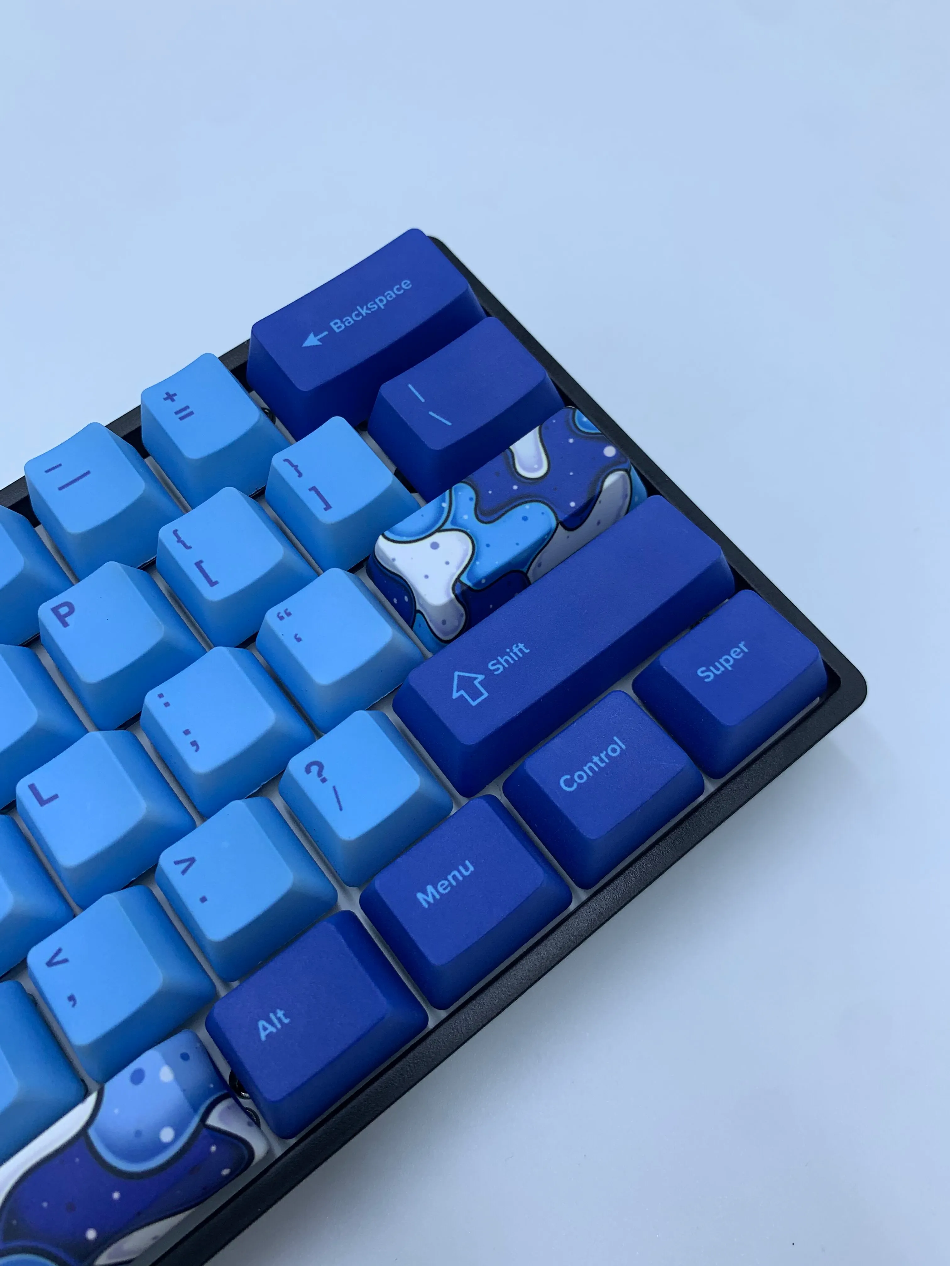 Hayabusa 60% Keyboard - Blue Fusion