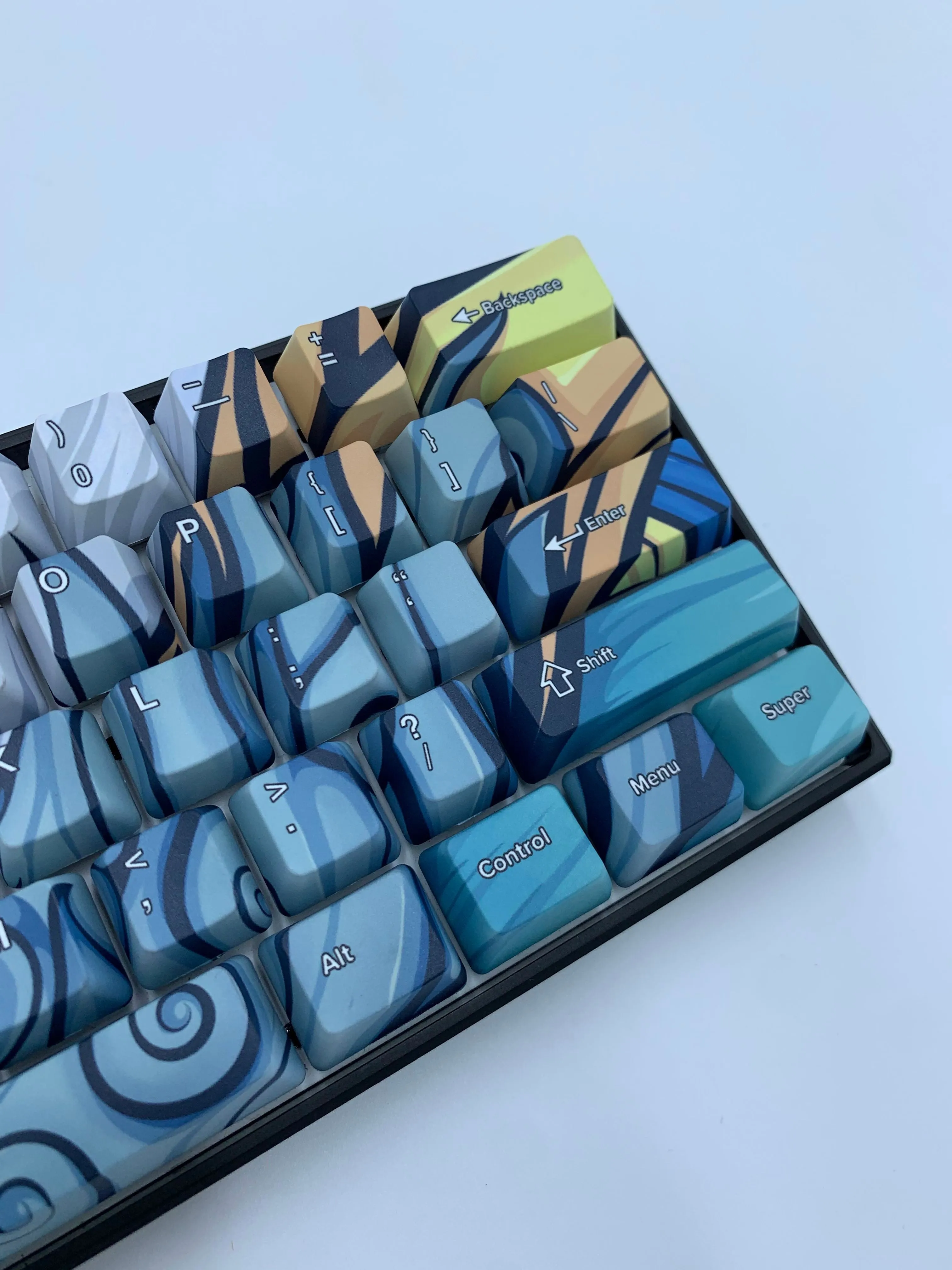 Hayabusa 60% Keyboard - Blue Oni Dragon