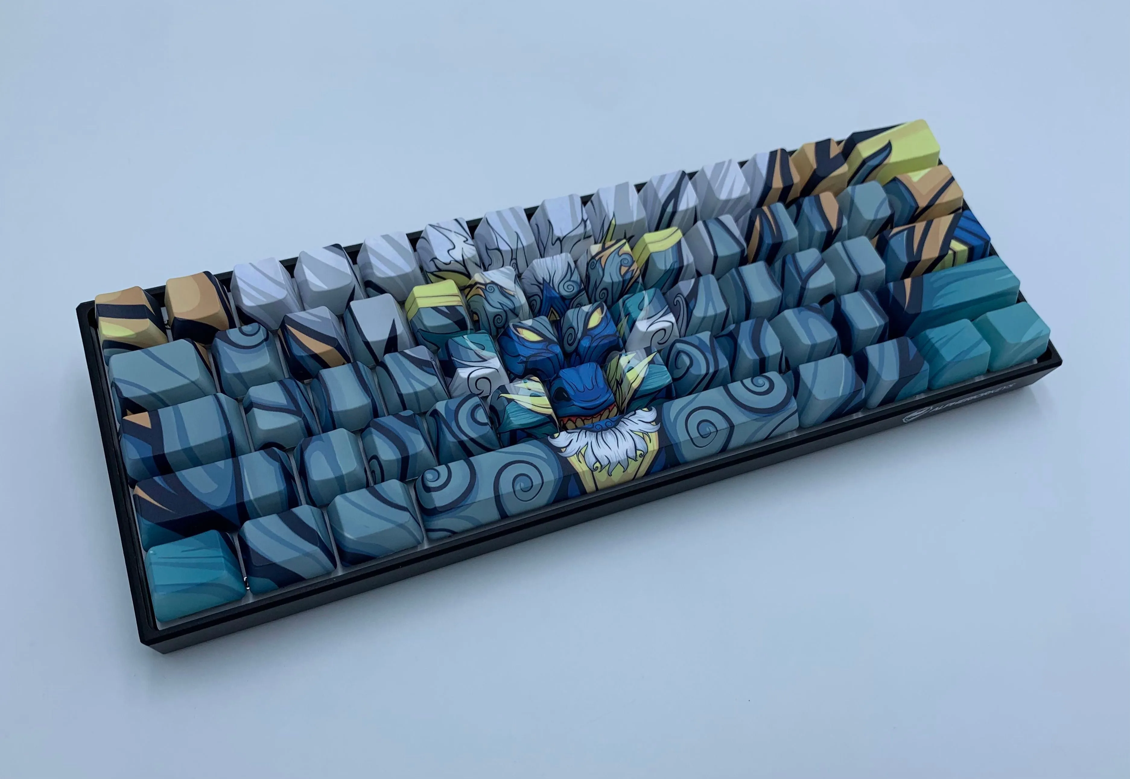 Hayabusa 60% Keyboard - Blue Oni Dragon