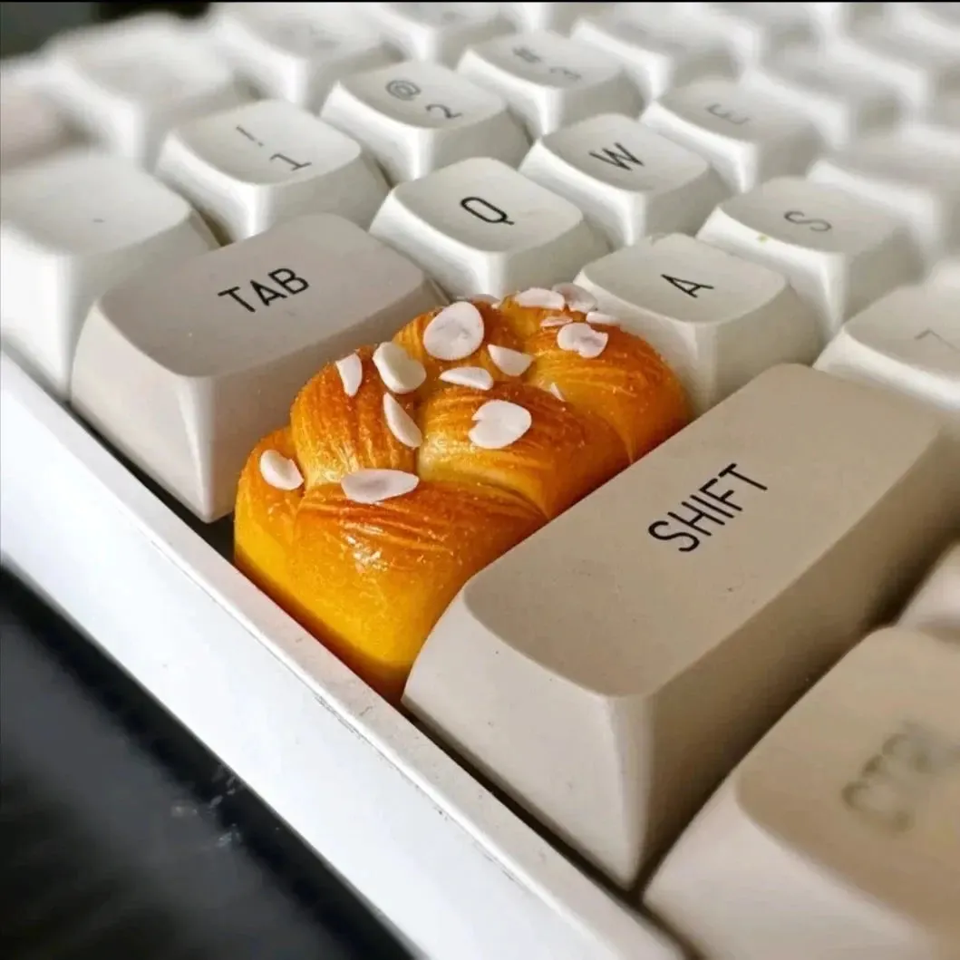 Small Bread Keycaps - Lovesickdoe